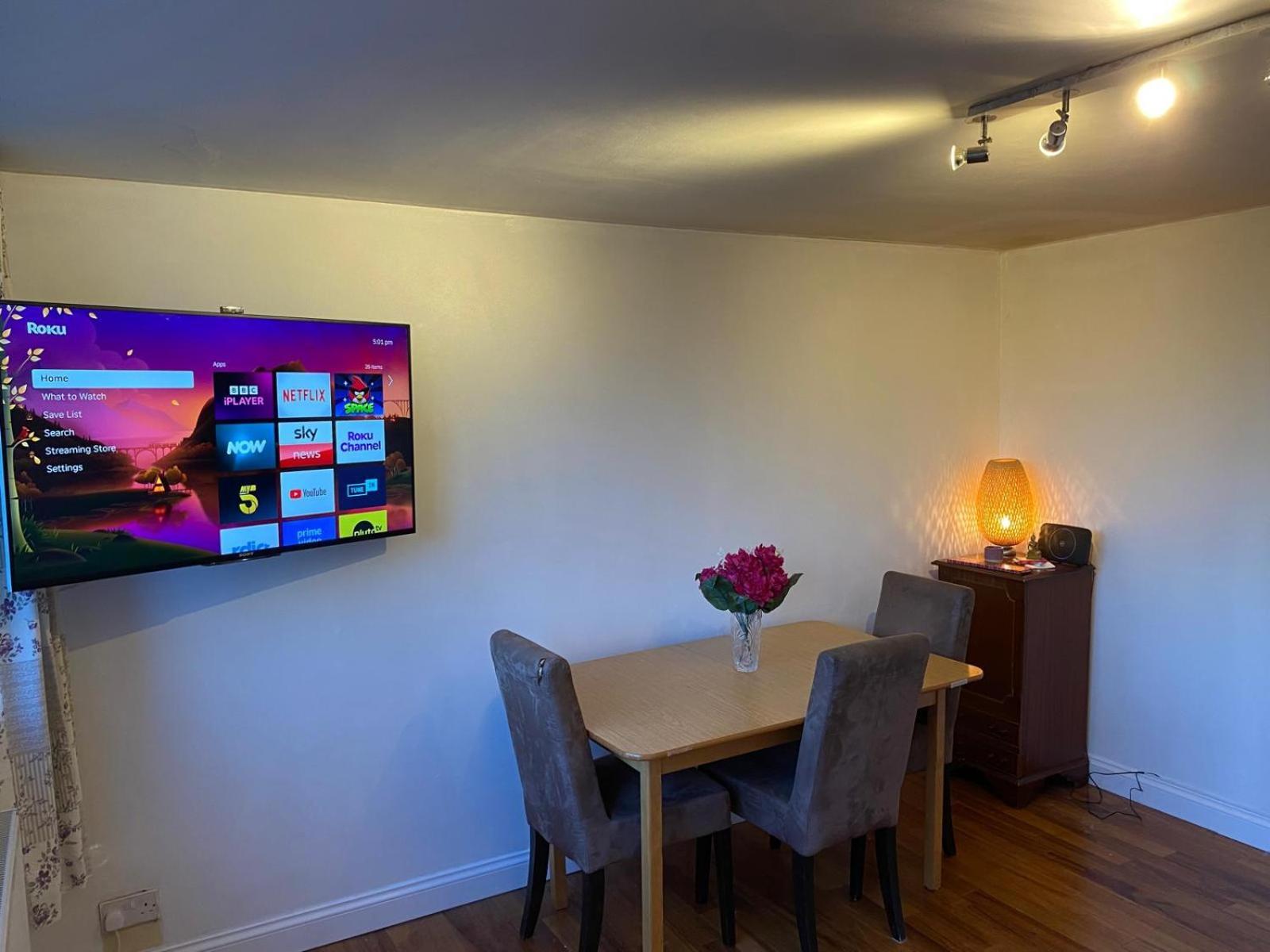 The Kingston Hideaway Hostel Kingston upon Thames  Bagian luar foto